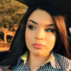 Meet your Posher, Gracie